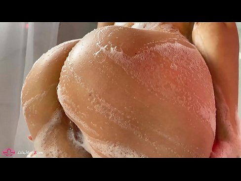 ❤️ La morena es masturba el cony amb un vibrador fins a un orgasme intens a la dutxa ❤ Fota al ca.tuberxxx.ru ❌️❤
