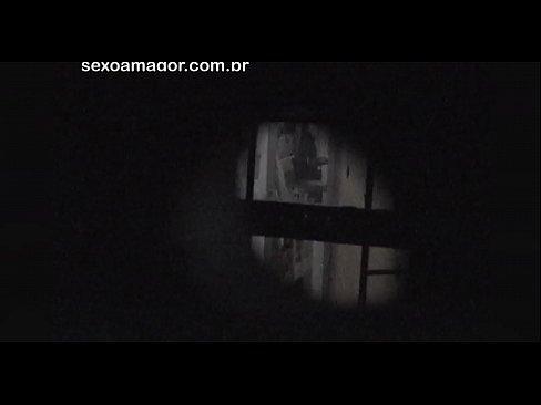 ❤️ Blondie és gravada en secret per un voyeur del barri amagat darrere de maons buits ❤ Fota al ca.tuberxxx.ru ❌️❤